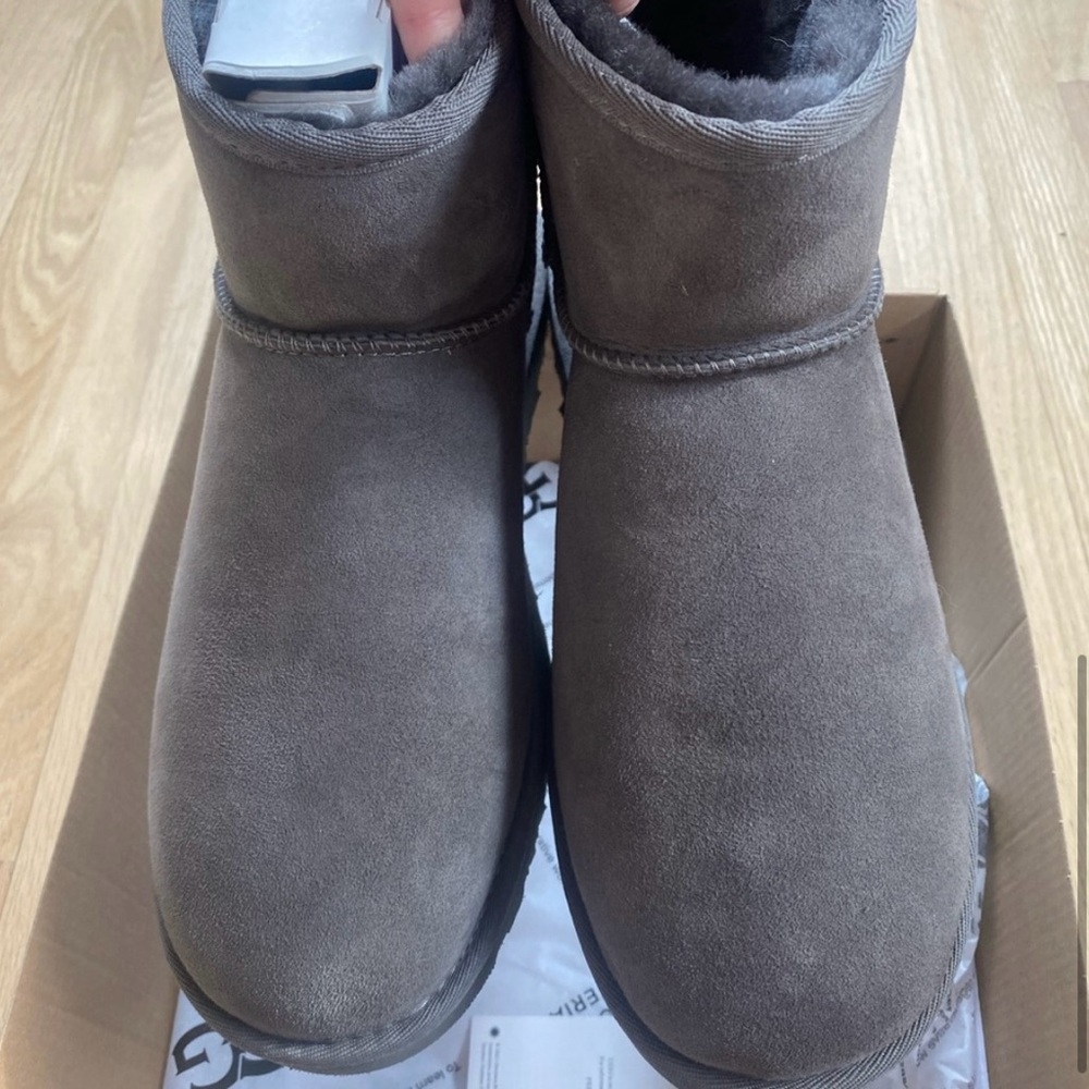 UGG mini - Picture 5 of 13